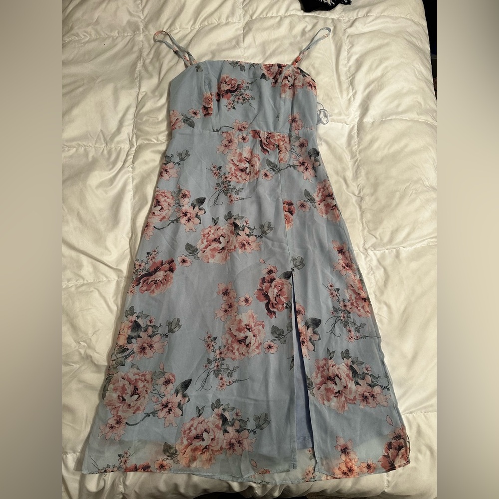 NWT windsor sundress. Light blue with pink flowers. Size small